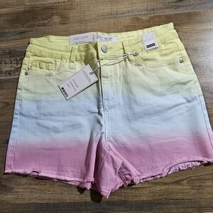 Judy Blue Shorts - M